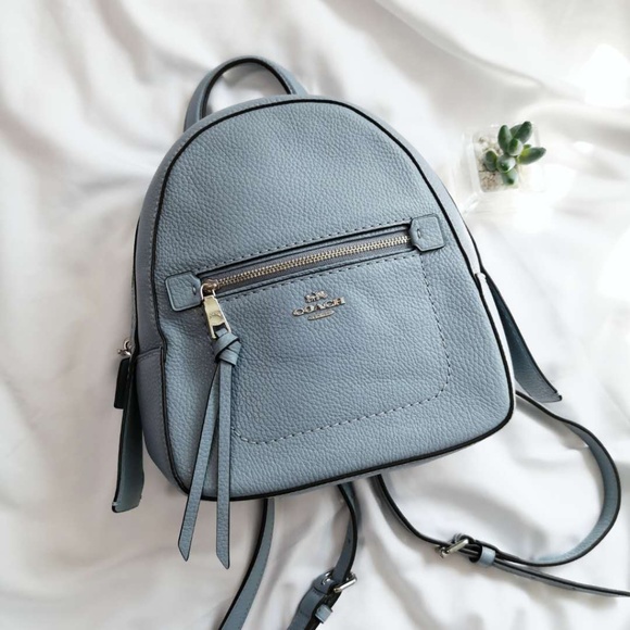 NWT Coach F30530 Andi Backpack Crossbody Handbag in Pebble Leather chalk